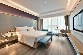 Mercure Yibin Port