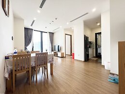 Luxhome Vinhomes Skylake