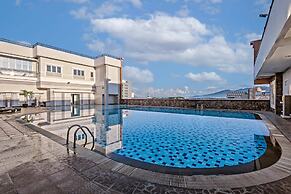 Grand Whiz Megamas Manado