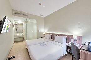 Grand Whiz Megamas Manado