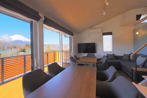 SILVER SPRAY Yamanakako