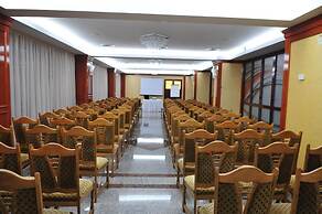 Hotel Emma Est