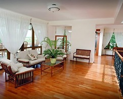 Newstyle Hotel & Apartment