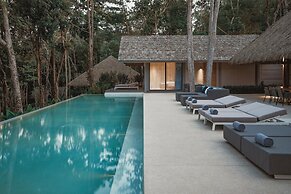 Island Escape Burasari