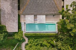 Island Escape Burasari