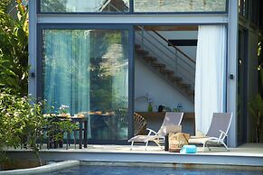 Island Escape Burasari