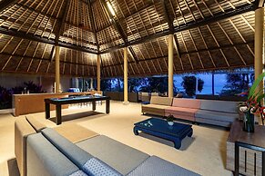 Island Escape Burasari