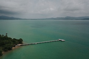 Island Escape Burasari