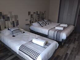 Hôtel Restaurant LES VOYAGEURS