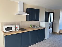 Hôtel Restaurant LES VOYAGEURS