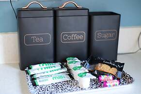 Birmingham Airport/NEC Beauty Homebase