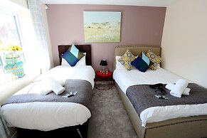 Birmingham Airport/NEC Beauty Homebase