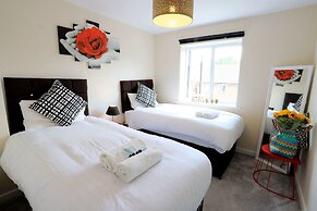 Birmingham Airport/NEC Beauty Homebase