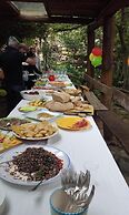 Centro Trekking A Cavallo Monte Brugiana