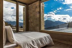 Escapade Luxury Residences