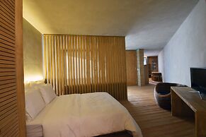 Escapade Luxury Residences