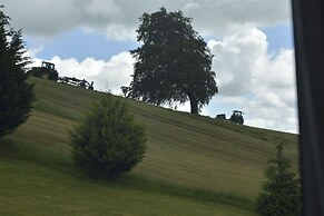 White Hill Country House