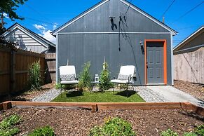 Sunnyside Retro Retreat Private Yard G Line