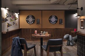 Moxy Nashville Vanderbilt Area