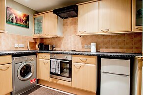 Montgomery Apartments - Crighton