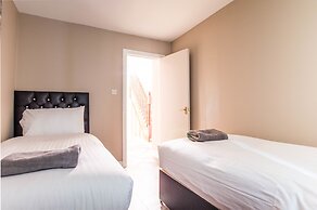 Montgomery Apartments - Crighton