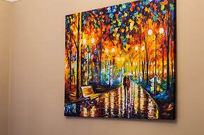 Montgomery Apartments - Crighton