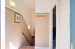 Montgomery Apartments - Crighton