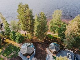 Revontuli Resort Glass Igloos