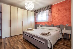 Da Chris e Lisa 022205-AT-296296