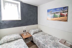 Da Chris e Lisa 022205-AT-296296