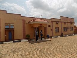 Kaanos Hope Complex Inn