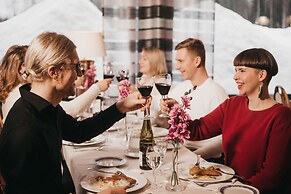 Revontuli Resort Cottages