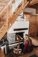 Revontuli Resort Cottages