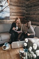 Revontuli Resort Cottages