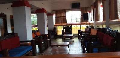 Lado Hotel