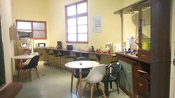 The Lane - Hostel