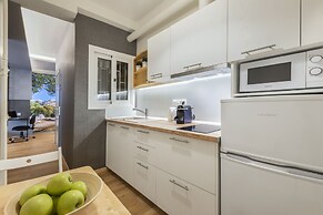 Athens Center Luxury Suite