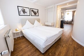 Boutique Charme Apartments 10