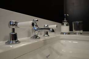 Boutique Charme Apartments 5