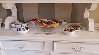 La Rosa Tra i Laghi B&B