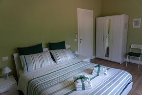 La Rosa Tra i Laghi B&B