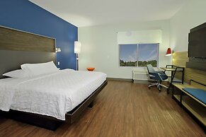 Tru by Hilton Mobile