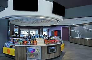 Tru by Hilton Mobile