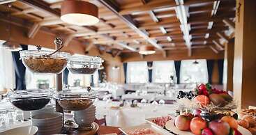 Kristiania Small Dolomites Hotel