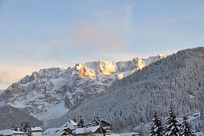 Kristiania Small Dolomites Hotel