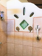 Casa del Lago Lodging House