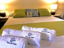 Casa del Lago Lodging House