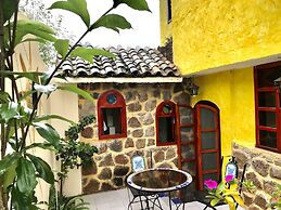 Casa del Lago Lodging House