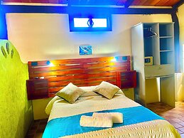 Casa del Lago Lodging House