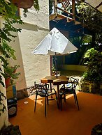 Casa del Lago Lodging House